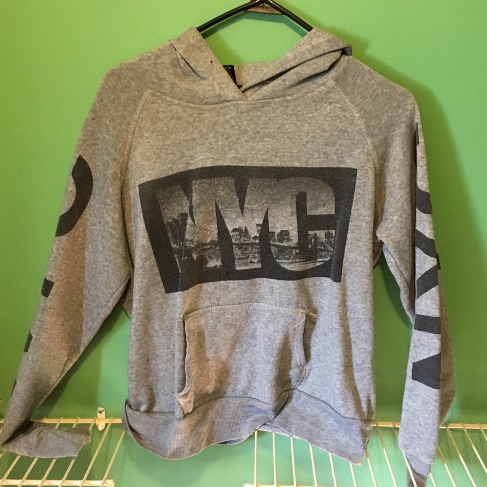 NYC sweatshirt